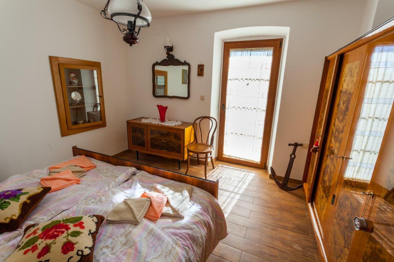 Country Villa St Anton Malinska Extérieur photo
