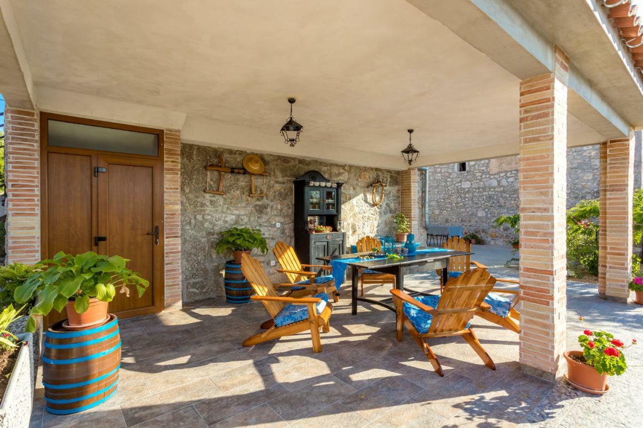 Country Villa St Anton Malinska Extérieur photo
